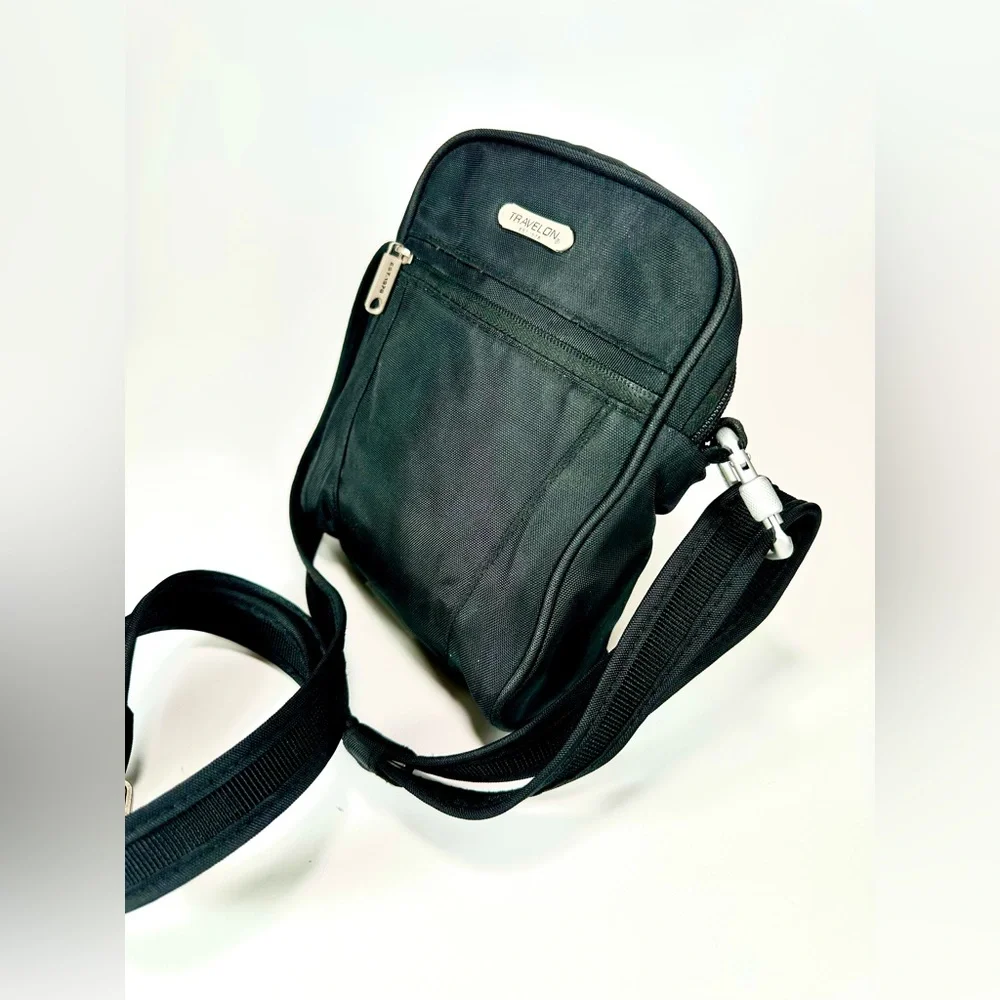 Travelon Black Anti-Theft Small tour Crossbody bag